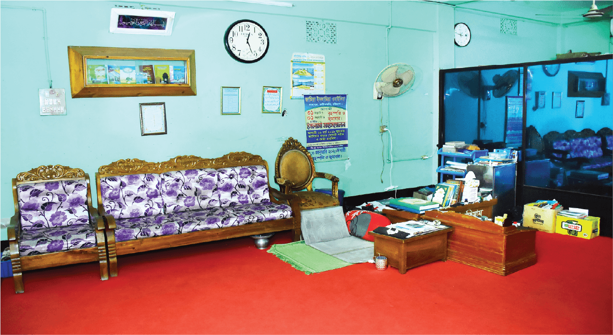 ক্যাম্পাস 33